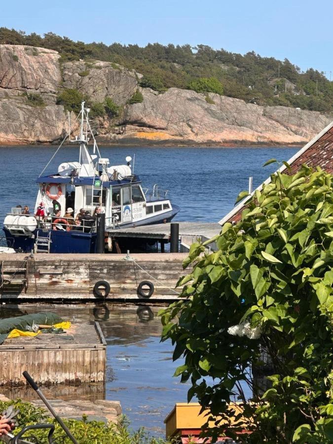 Lunvig - A Cosy Cottage In Idyllic Small Island Near Kristiansand, Sogne Exterior foto